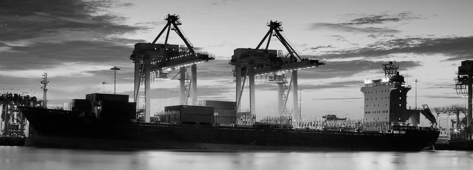 shipyard-to-use-on-website-black.jpg